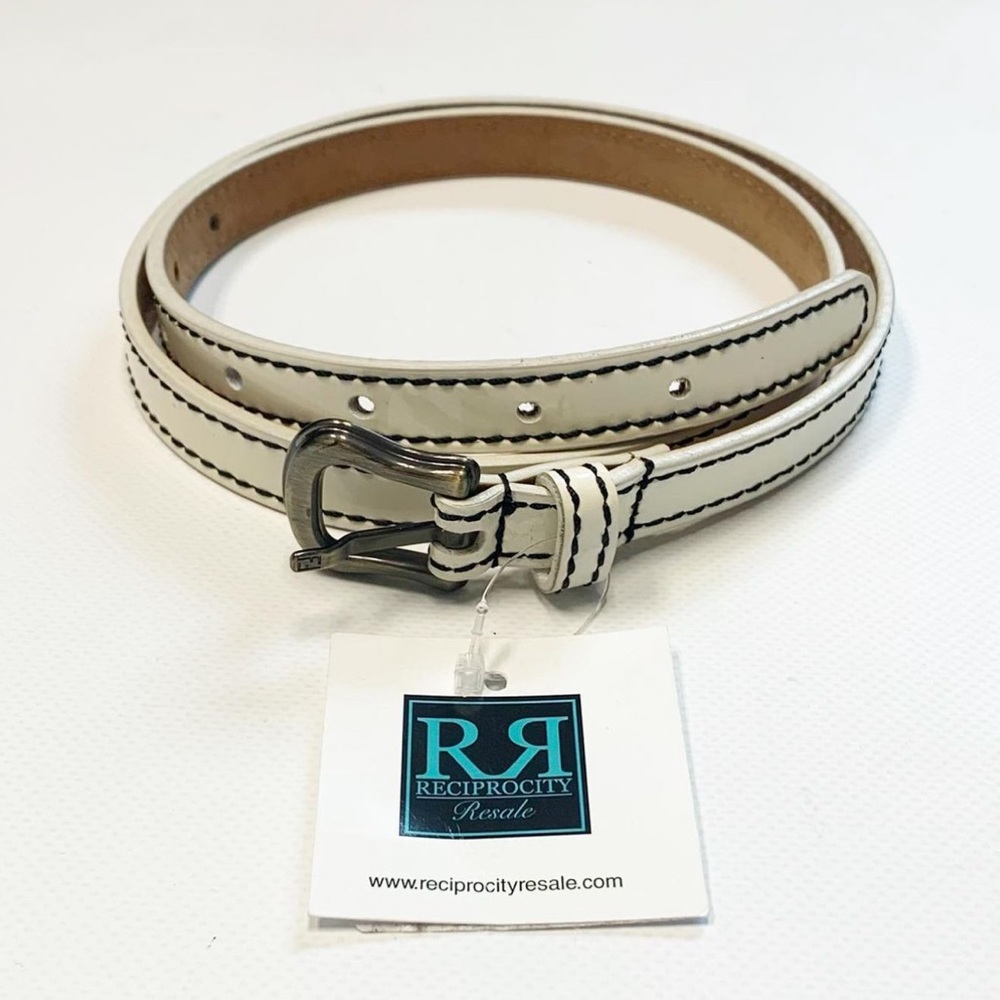 Fendi Vintage Patent Leather Off White Belt.